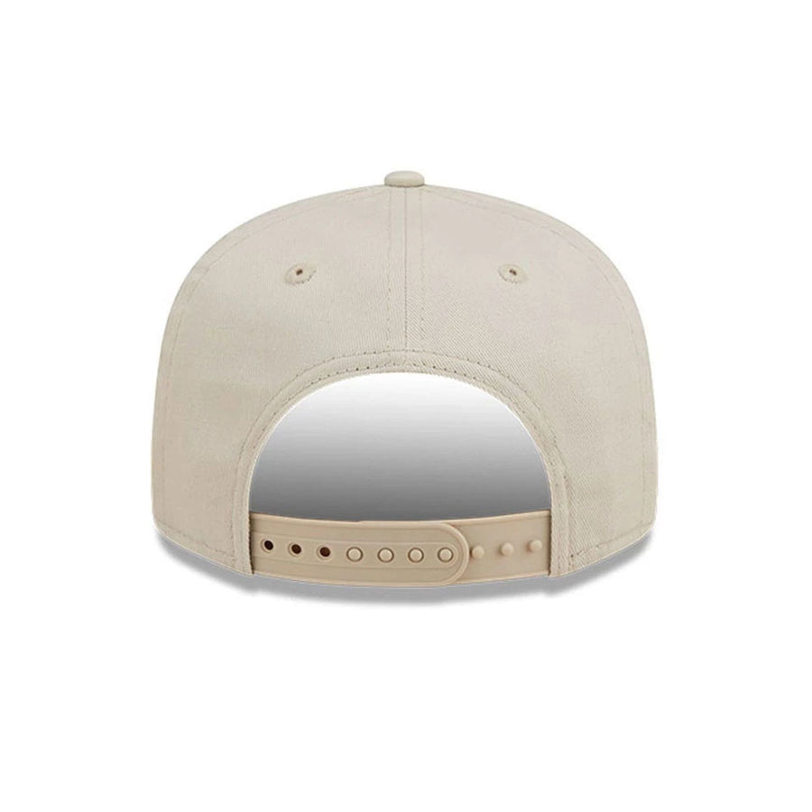 This is a Youth MLB League Essential New York Yankees Light Beige 9FIFTY Cap 4