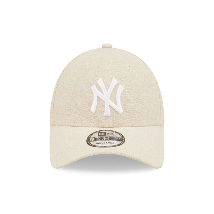 This is a New York Yankees Linen Cream 9FORTY Adjustable Cap 2