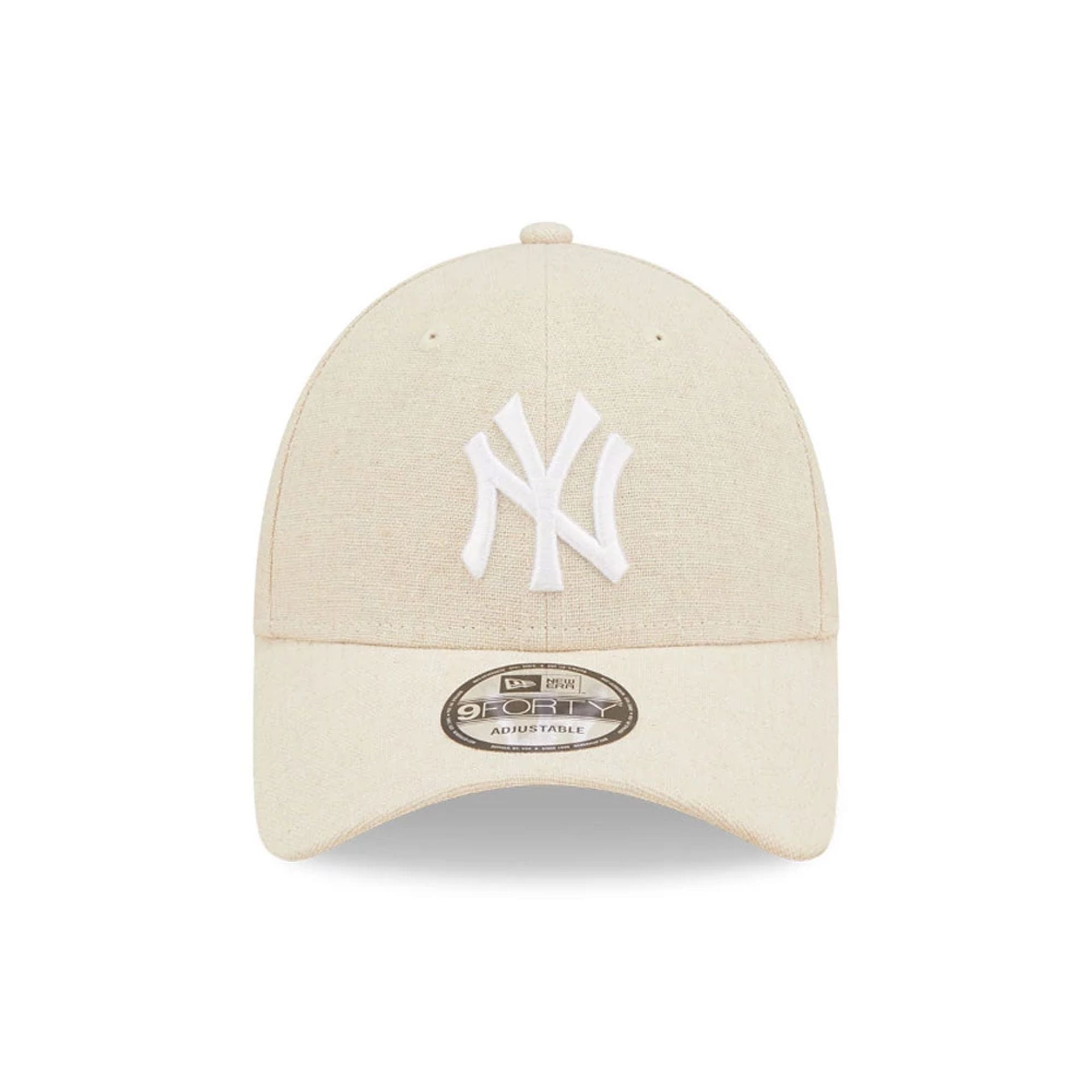 This is a New York Yankees Linen Cream 9FORTY Adjustable Cap 2