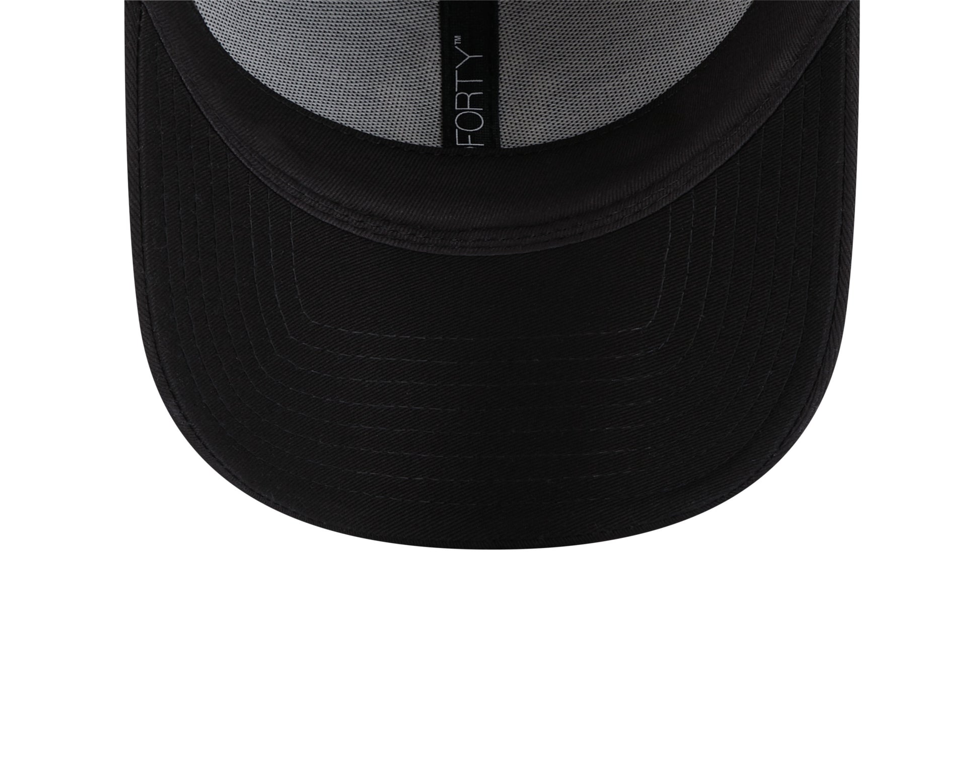 This is a New York Yankees Metallic Logo Womens Black 9FORTY Adjustable Cap 5
