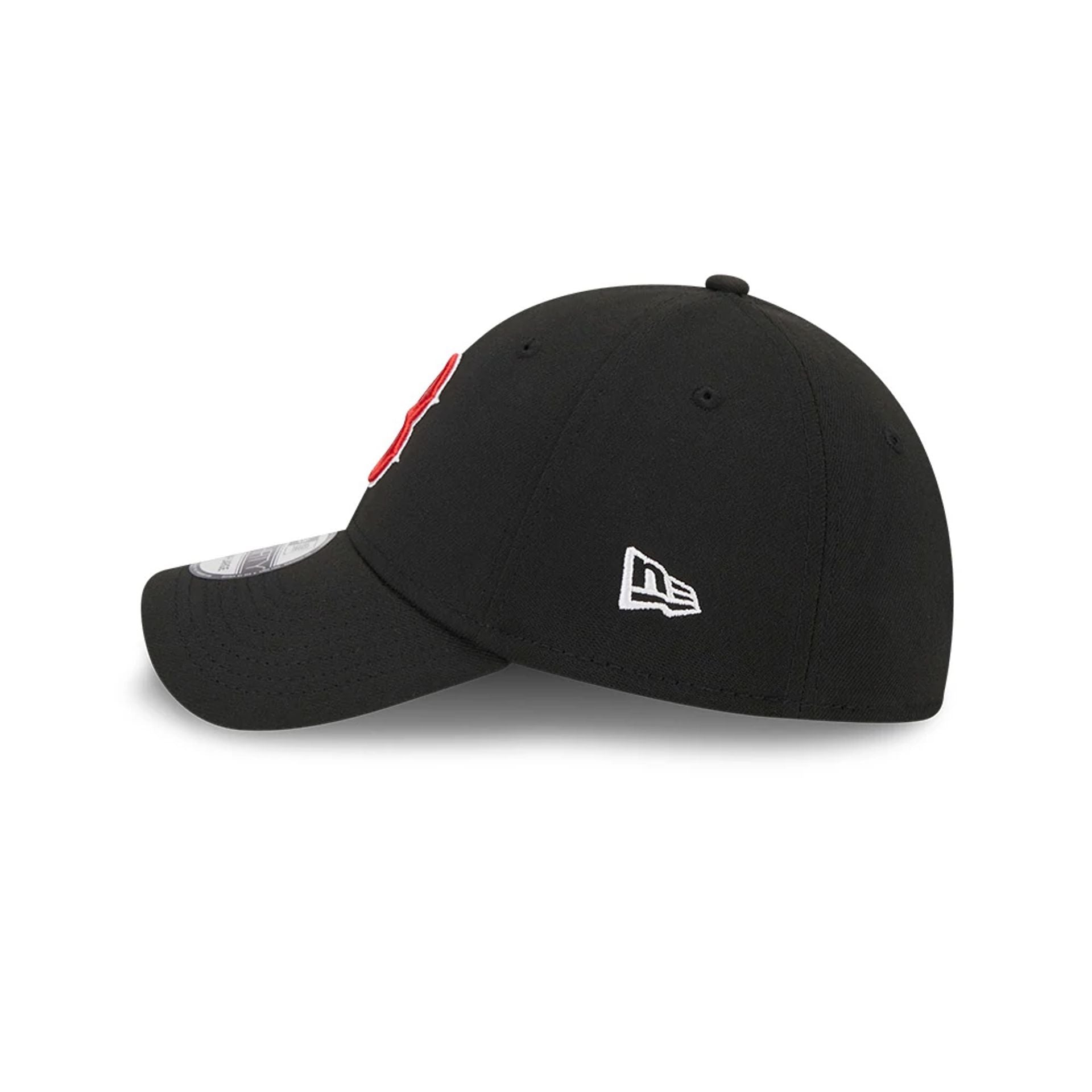 Pictured is this MLB Evergreen Boston Red Sox 39THIRTY Stretch Fit cap in black. 5