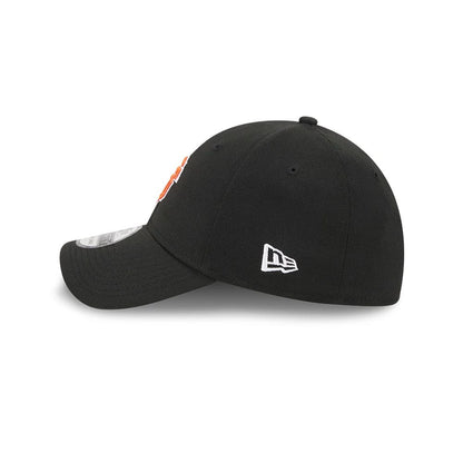 Pictured is this MLB Evergreen San Francisco Giants 39THIRTY Stretch Fit cap in black. 5
