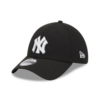 Pictured is this MLB Evergreen New York Yankees 39THIRTY Stretch Fit cap in black. 8