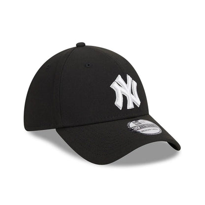 Pictured is this MLB Evergreen New York Yankees 39THIRTY Stretch Fit cap in black. 3