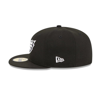 Pictured is this NFL Evergreen Philadelphia Eagles 59FIFTY Fitted cap in black. 6