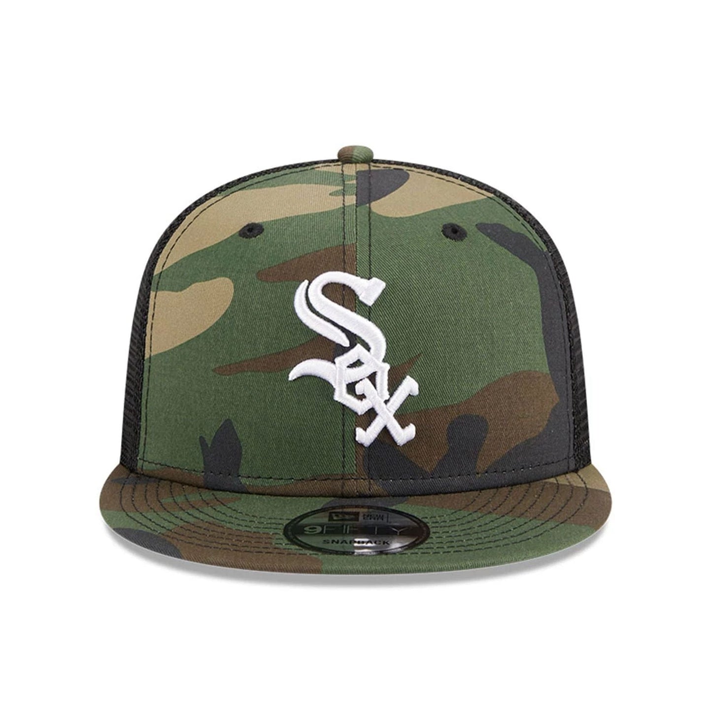 Pictured is this MLB Evergreen Chicago White Sox 9FIFTY Trucker cap in camo. 3