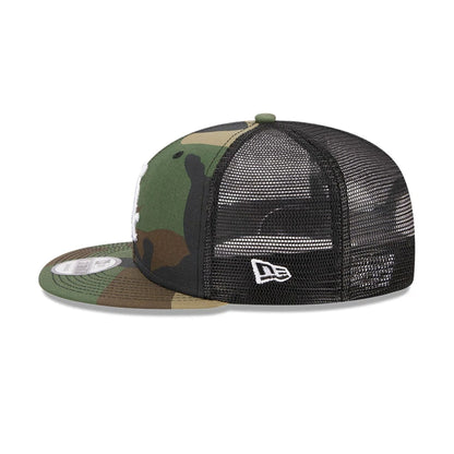 Pictured is this MLB Evergreen Chicago White Sox 9FIFTY Trucker cap in camo. 6