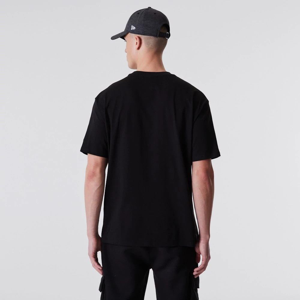The Male model is wearing LA Dodgers MLB Essential Black Oversized T-Shirt 6