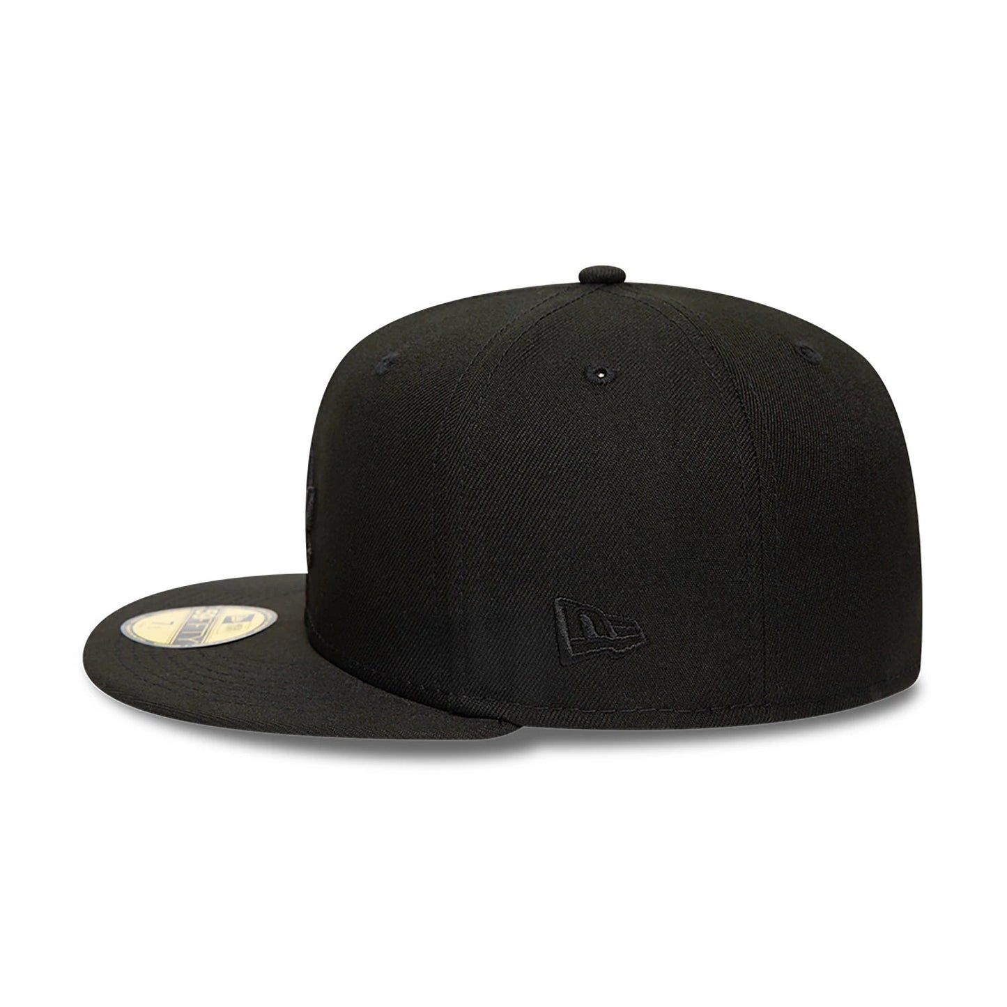 This is a LA Dodgers MLB Black on Black 59FIFTY Fitted Cap 6