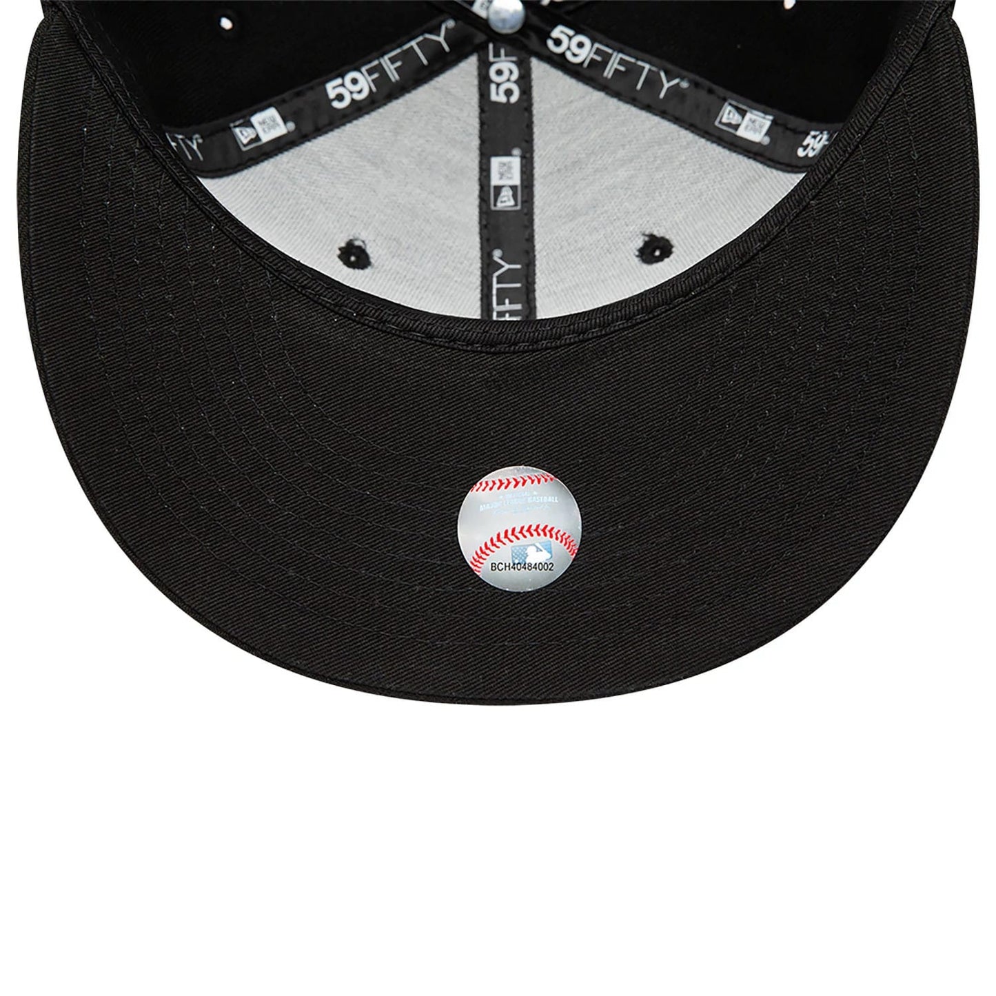 This is a Boston Red Sox MLB Black on Black 59FIFTY Fitted Cap 2