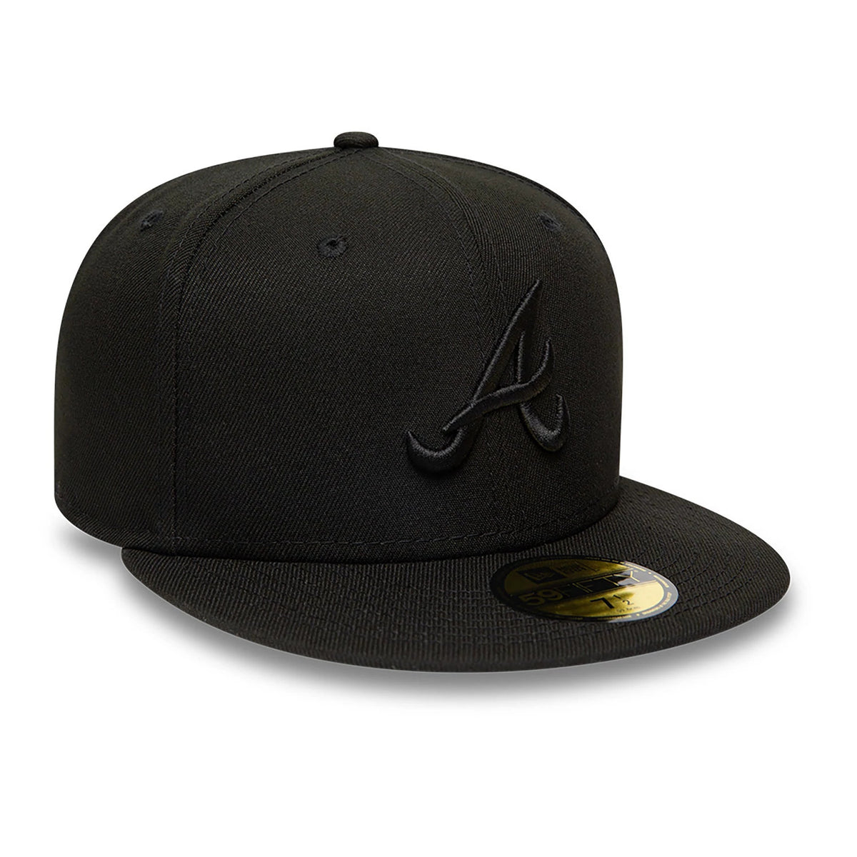 Atlanta Braves MLB Black on Black New Era 59FIFTY Fitted Cap, three-quarter view with a raised black A logo on the front panel and a gold 59FIFTY size sticker on the flat black visor.