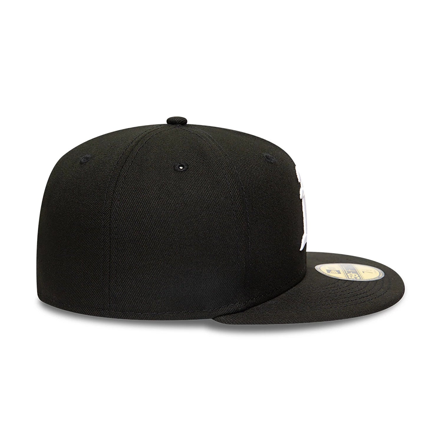 This is a Oakland Athletics MLB Black and White 59FIFTY Fitted Cap 7