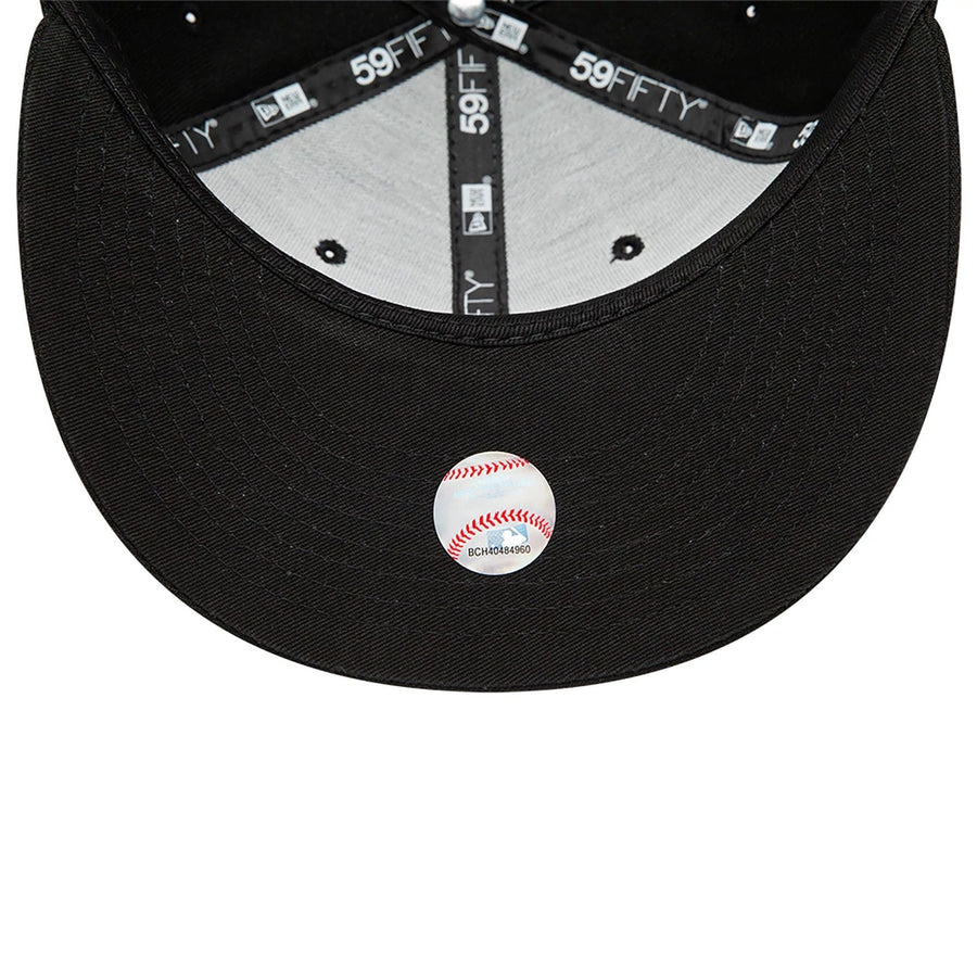 This is a San Francisco Giants MLB Black and White 59FIFTY Fitted Cap 5