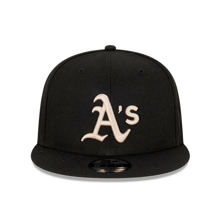This is a Oakland Athletics World Series Black 9FIFTY Snapback Cap 3