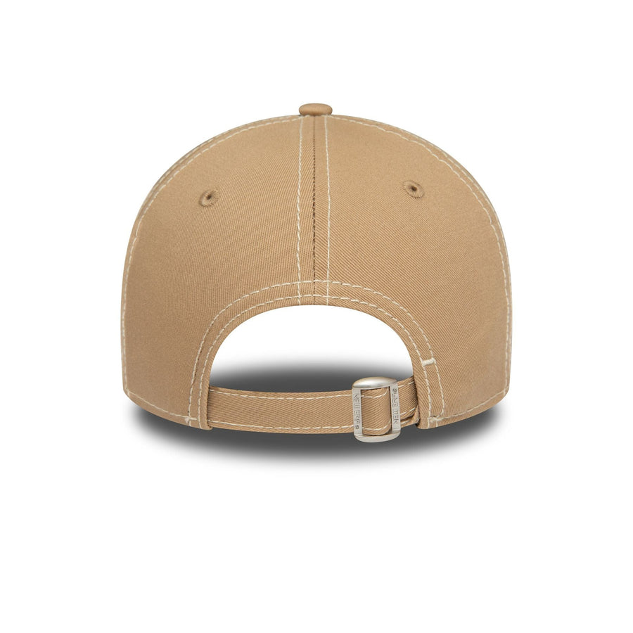 This is a New York Yankees Womens Washed Beige 9TWENTY Adjustable Cap 4