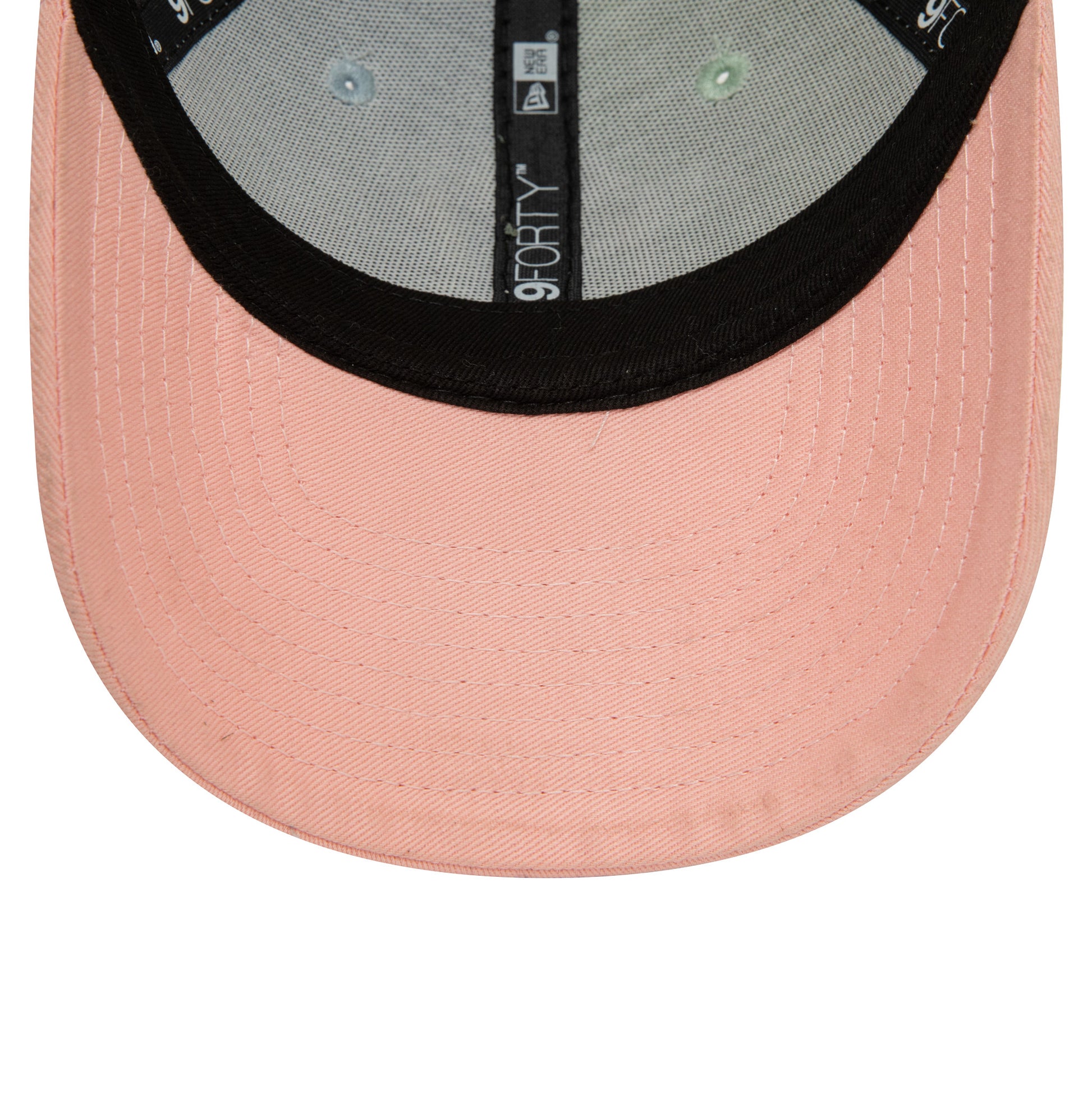 This is a New York Yankees Child MLB Block Pink 9FORTY Adjustable Cap 5
