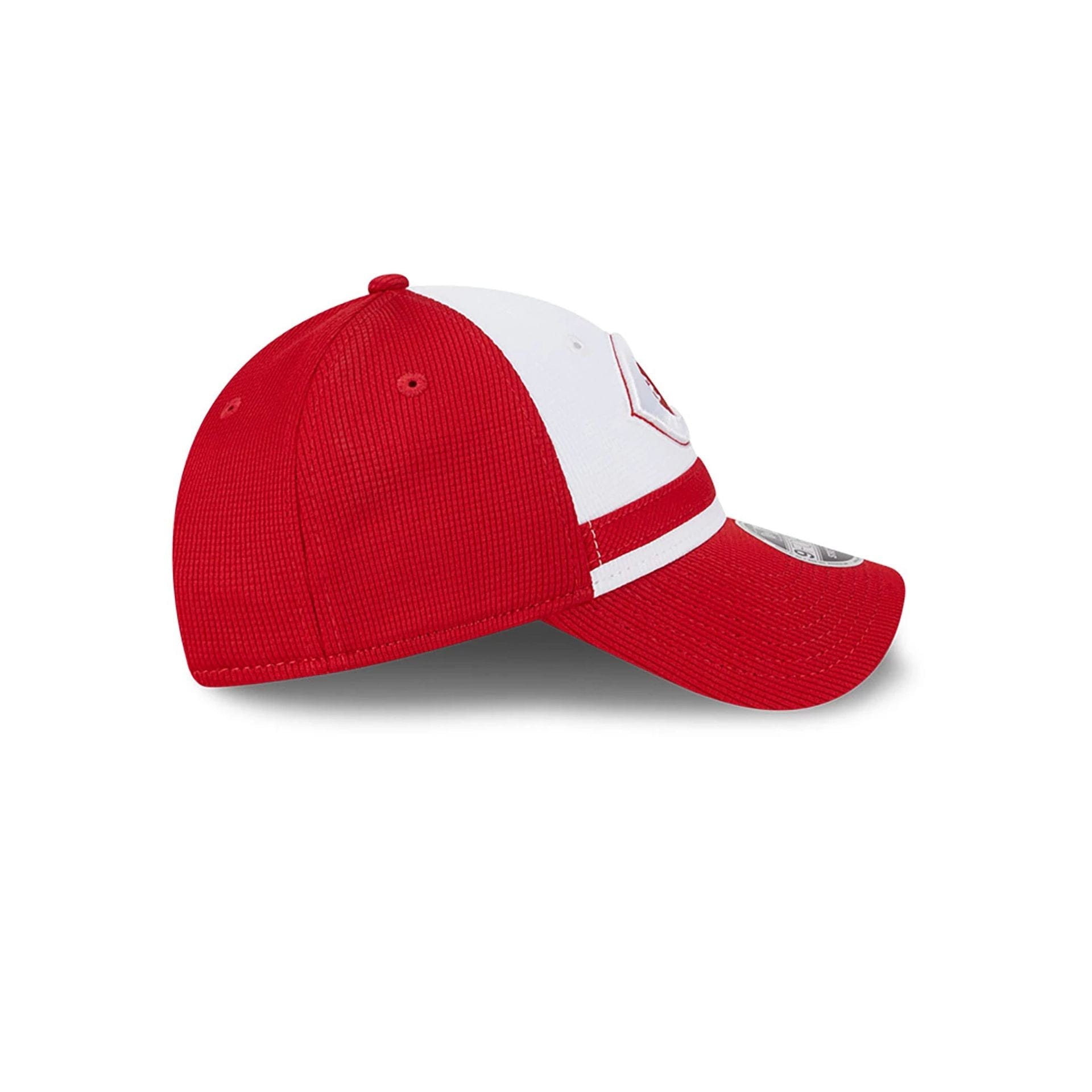This is a Cincinnati Reds MLB Batting Practice Red 9FORTY Stretch Snap Adjustable Cap 6