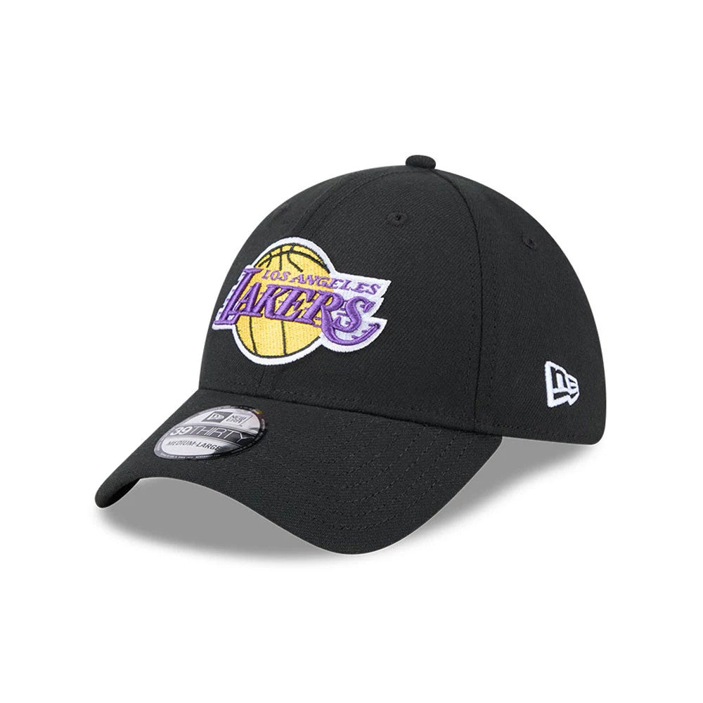 LA Lakers NBA Evergreen Black New Era 39THIRTY Stretch Fit Cap, three-quarter view showing the raised purple and yellow Lakers logo on the front panel, New Era flag logo on the left side, and 39THIRTY size sticker on the curved black visor.
