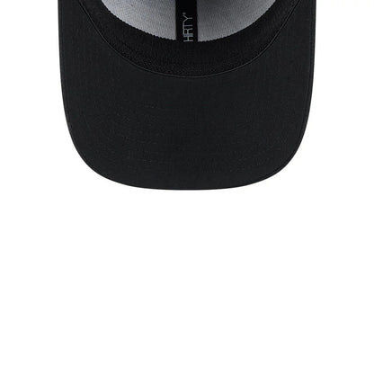 Pictured is this NBA Evergreen LA Lakers 39THIRTY Stretch Fit cap in black. 2