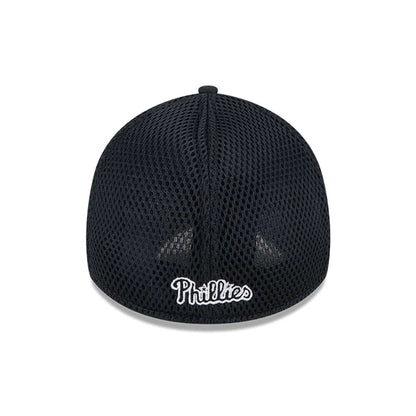 Pictured is this MLB Evergreen Neo Philadelphia Phillies 39THIRTY Stretch Fit cap in black. 2