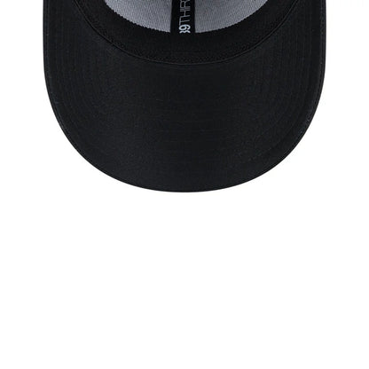 Pictured is this MLB Evergreen Neo New York Yankees 39THIRTY Stretch Fit cap in black. 7