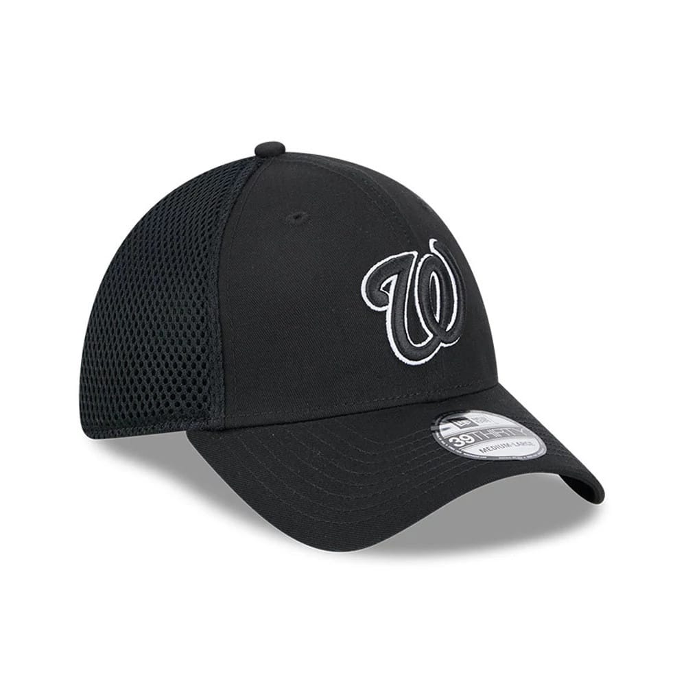 Pictured is this MLB Evergreen Neo Washington Nationals 39THIRTY Stretch Fit cap in black. 4