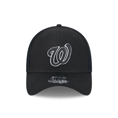 Pictured is this MLB Evergreen Neo Washington Nationals 39THIRTY Stretch Fit cap in black. 3