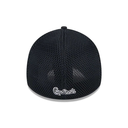 Pictured is this MLB Evergreen Neo St. Louis Cardinals 39THIRTY Stretch Fit cap in black. 2