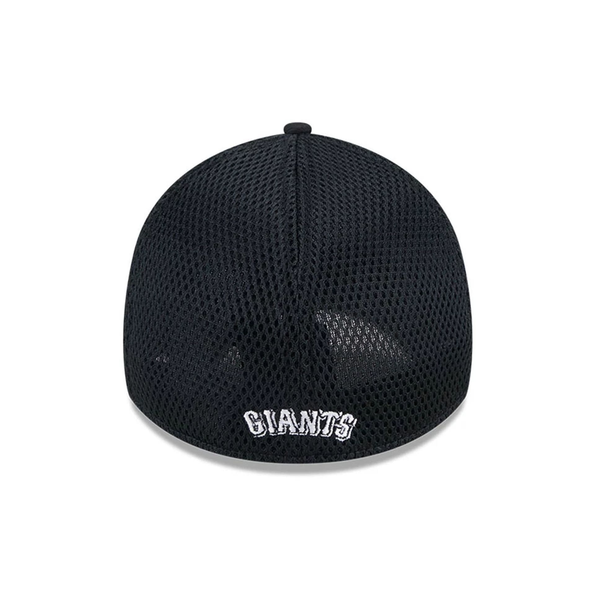 Pictured is this MLB Evergreen Neo San Francisco Giants 39THIRTY Stretch Fit cap in black. 2