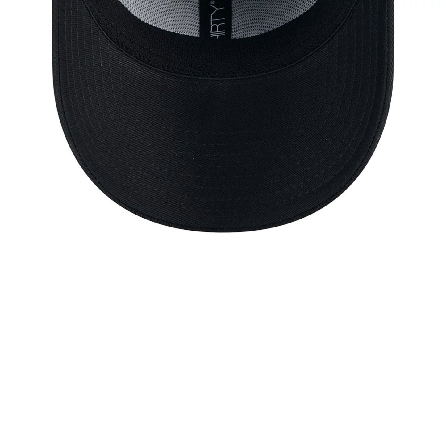 Pictured is this NBA Evergreen Neo LA Lakers 39THIRTY Stretch Fit cap in black. 5