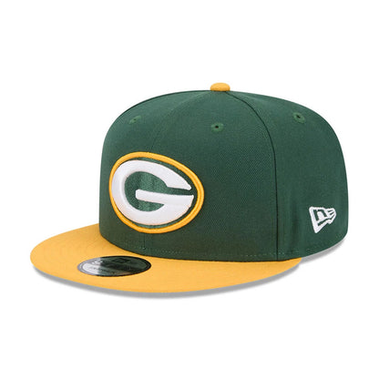 Pictured is this NFL Evergreen Green Bay Packers 9FIFTY Snapback cap in dark green. 1
