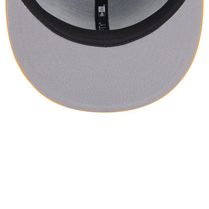 Pictured is this NFL Evergreen Green Bay Packers 9FIFTY Snapback cap in dark green. 2