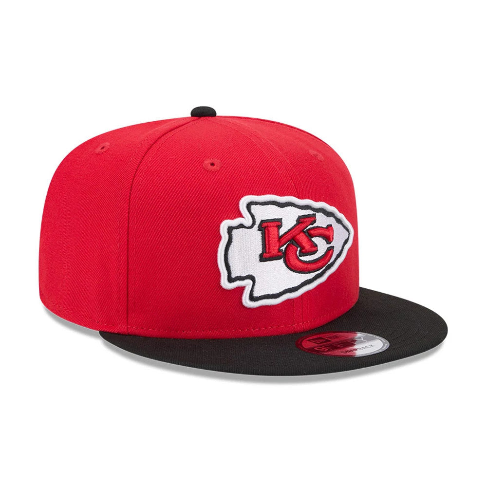 Pictured is this NFL Evergreen Kansas City Chiefs 9FIFTY Snapback cap in red. 4