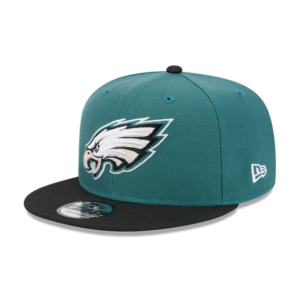 Pictured is this NFL Evergreen Philadelphia Eagles 9FIFTY Snapback cap in dark green. 1