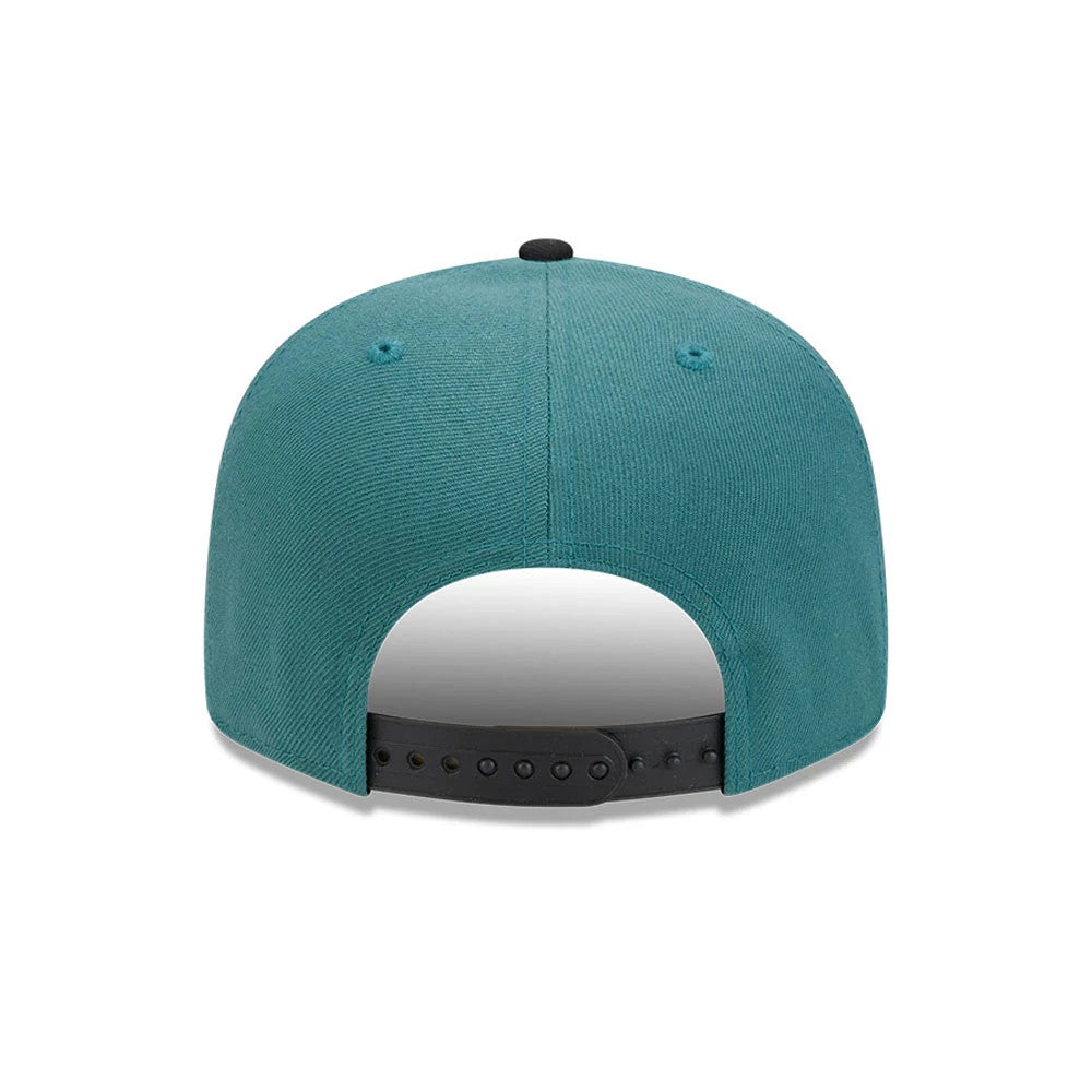 Pictured is this NFL Evergreen Philadelphia Eagles 9FIFTY Snapback cap in dark green. 7