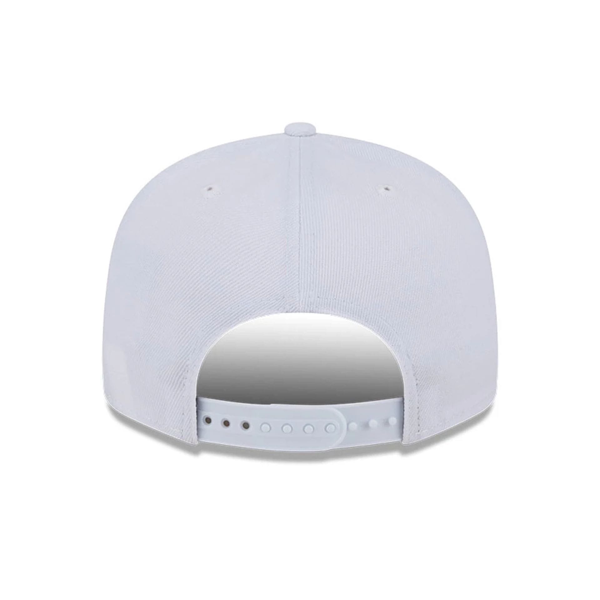 Pictured is this MLB Evergreen Boston Red Sox 9FIFTY Snapback cap in white. 7
