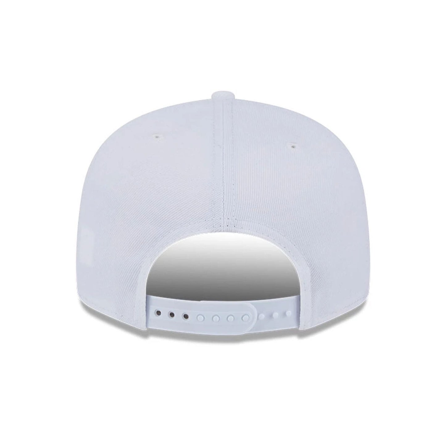 Pictured is this MLB Evergreen New York Yankees 9FIFTY Snapback cap in white. 7