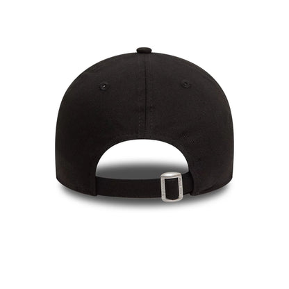 This is a New York Yankees League Essential Black On Black 9TWENTY Adjustable Cap 3