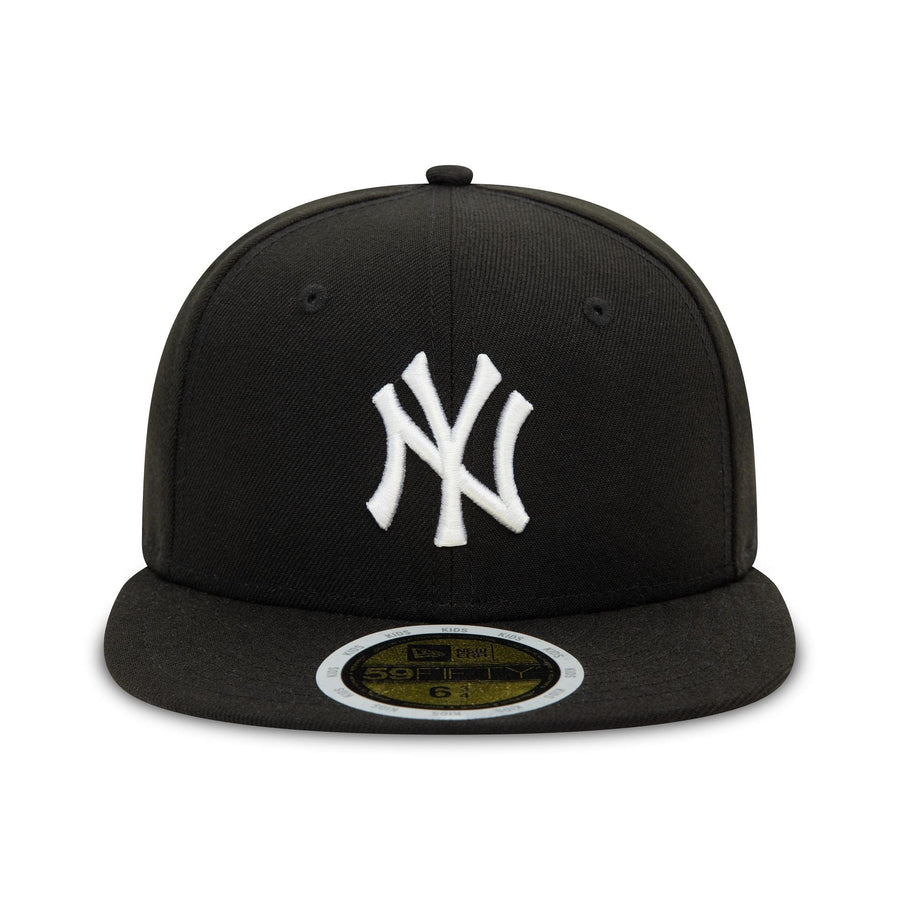 This is a New York Yankees Youth Black 59FIFTY Fitted Cap 2