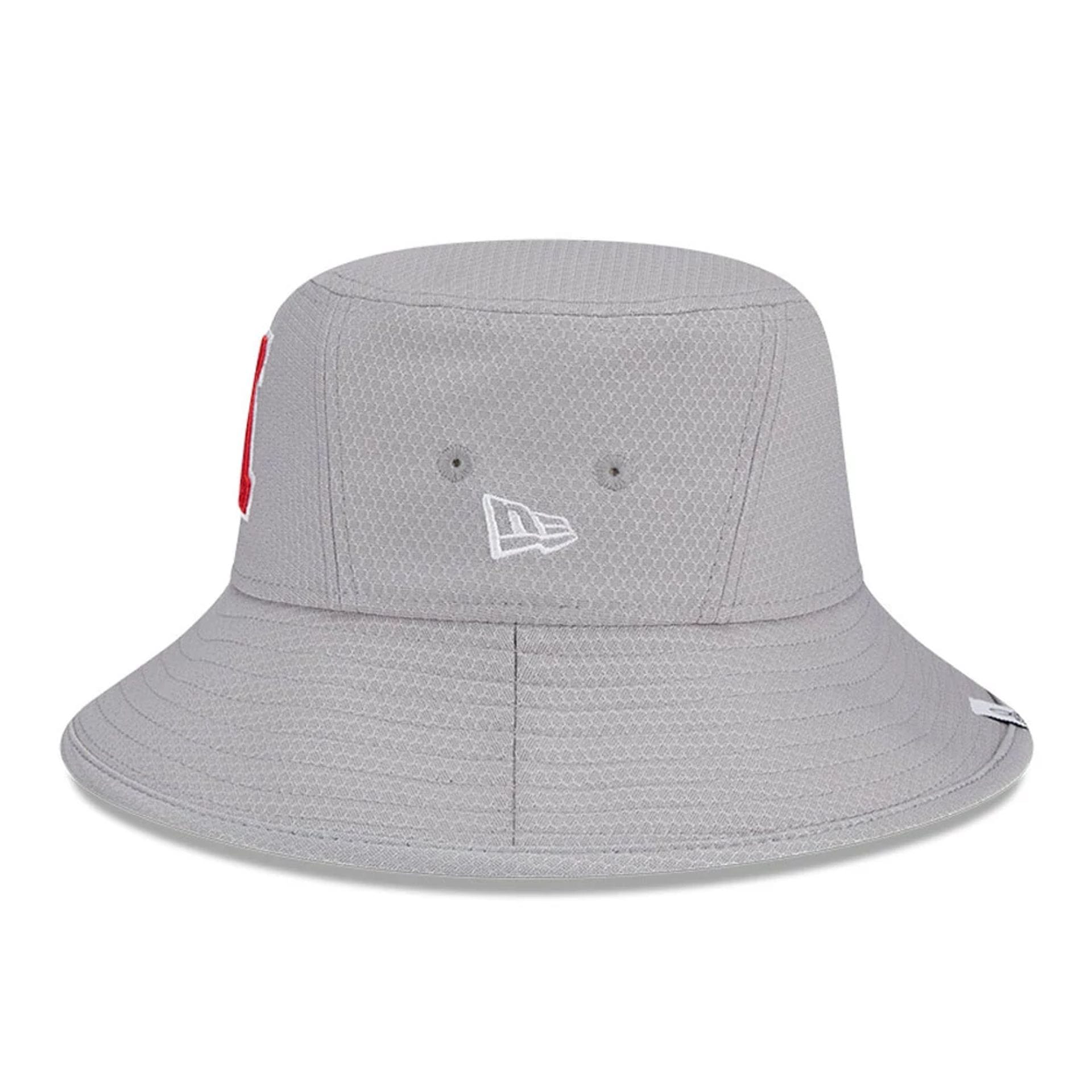 Pictured is this NFL Pro Bowl 2025 AFC Logo Stretch Bucket hat. 4