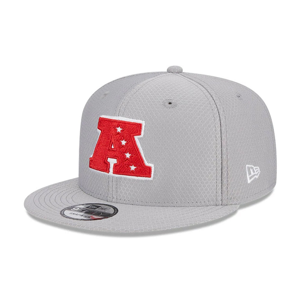 Pictured is this NFL Pro Bowl 2025 AFC Logo 9FIFTY Snapback Adjustable cap in grey. 1