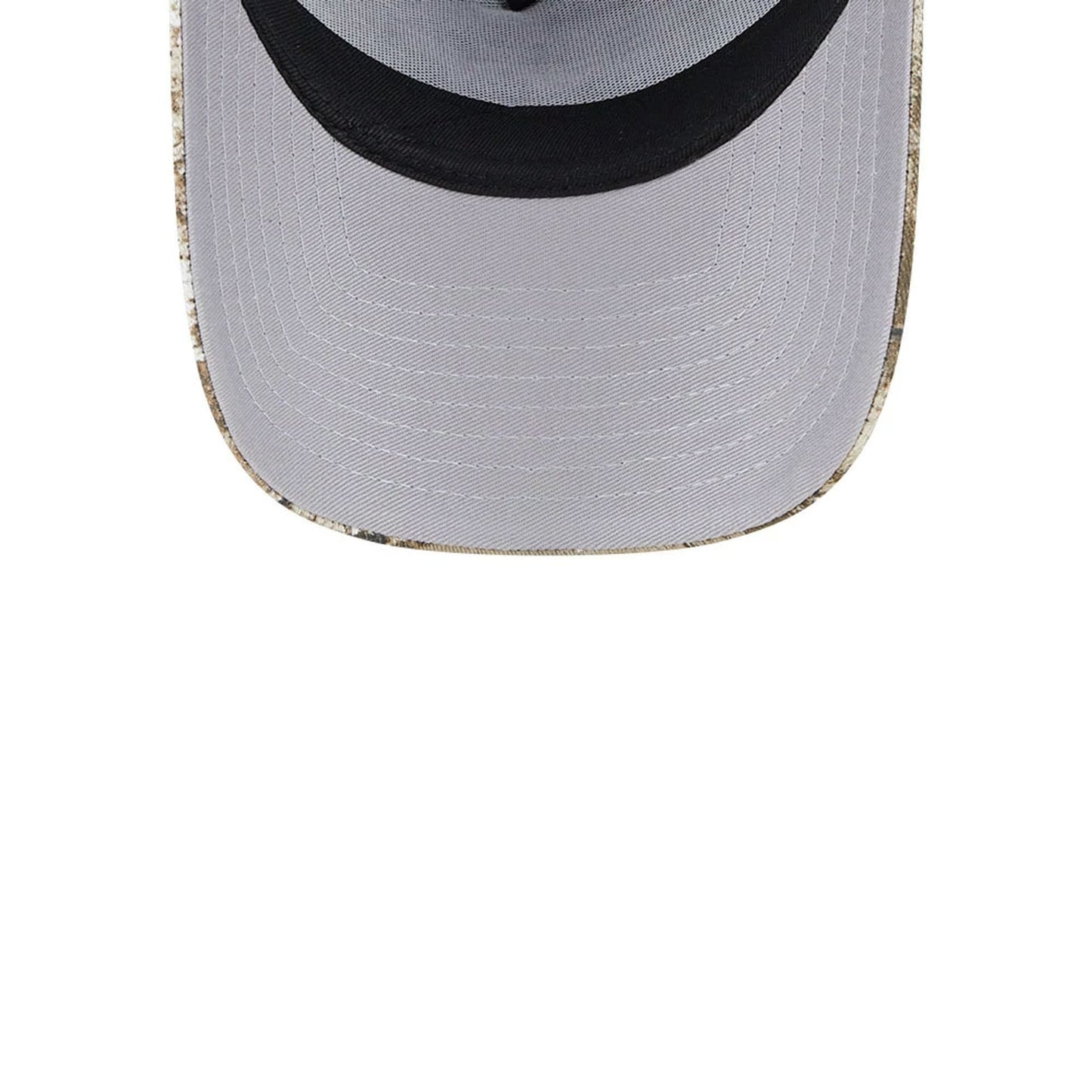 Pictured is this MLB Realtree Camo New York Yankees 9FORTY A-Frame Trucker Adjustable cap in navy. 2