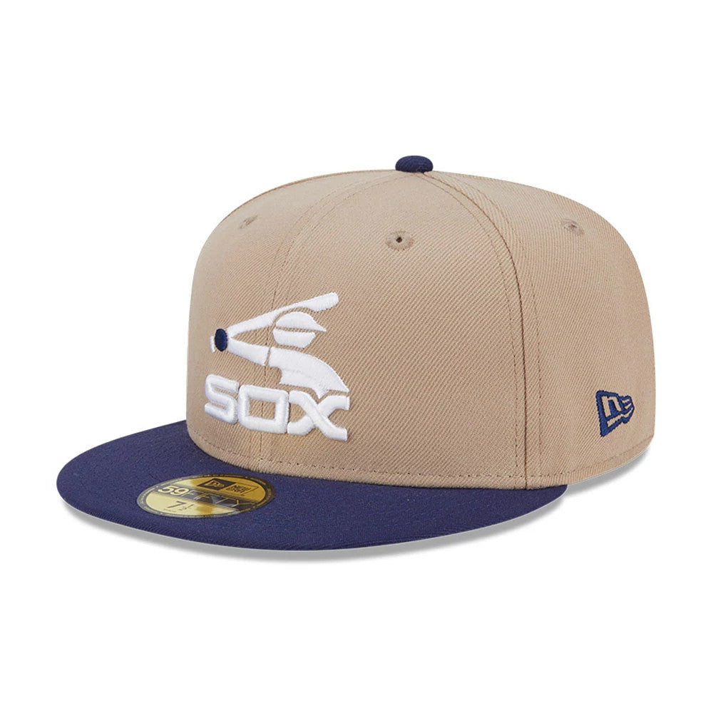 Pictured is this MLB Evergreen Chicago White Sox 59FIFTY Fitted cap in light beige. 1