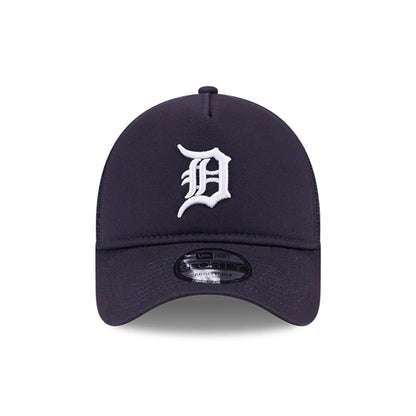 Pictured is this MLB Evergreen Detroit Tigers 9FORTY A-Frame cap in navy. 2