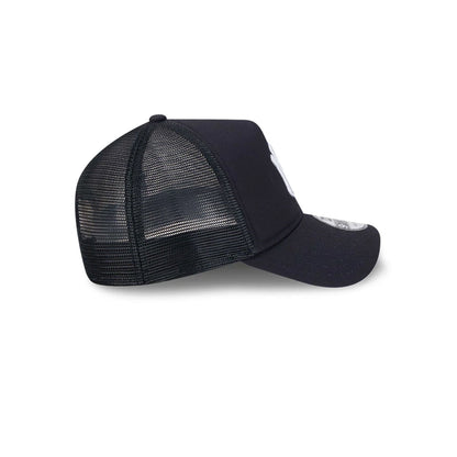 Pictured is this MLB Evergreen New York Yankees 9FORTY A-Frame cap in navy. 5