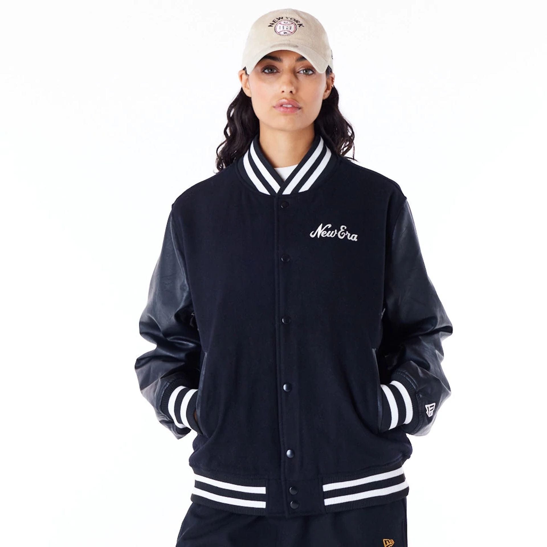 ジャケット・アウター The Soloist. New Era Varsity Jacket XXL ジャケット・アウター The Soloist. New Era Varsity Jacket XXL