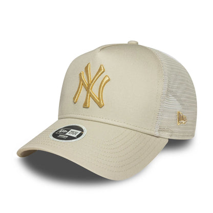 This is a New York Yankees Womens Metallic Cream 9FORTY E-Frame Adjustable Trucker Cap 1