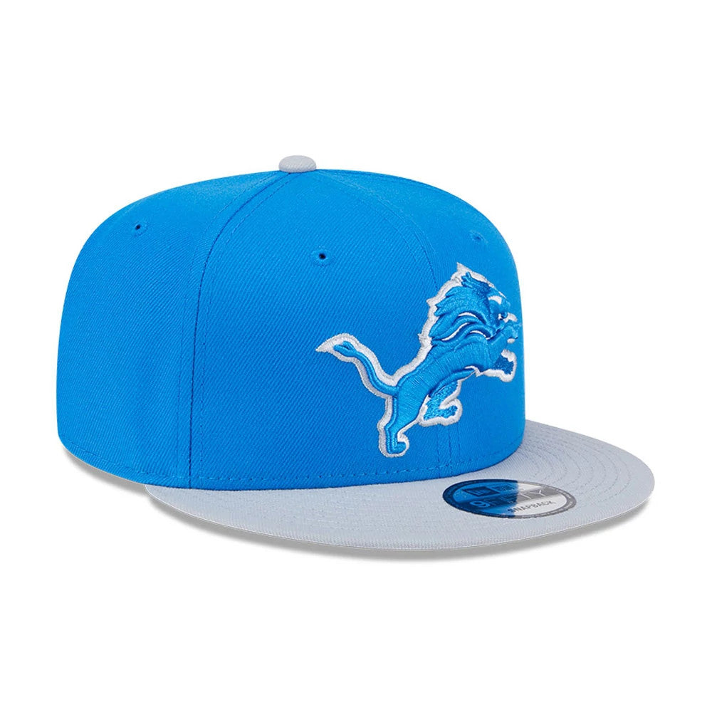 Pictured is this NFL Evergreen Detroit Lions 9FIFTY Snapback cap in blue. 4
