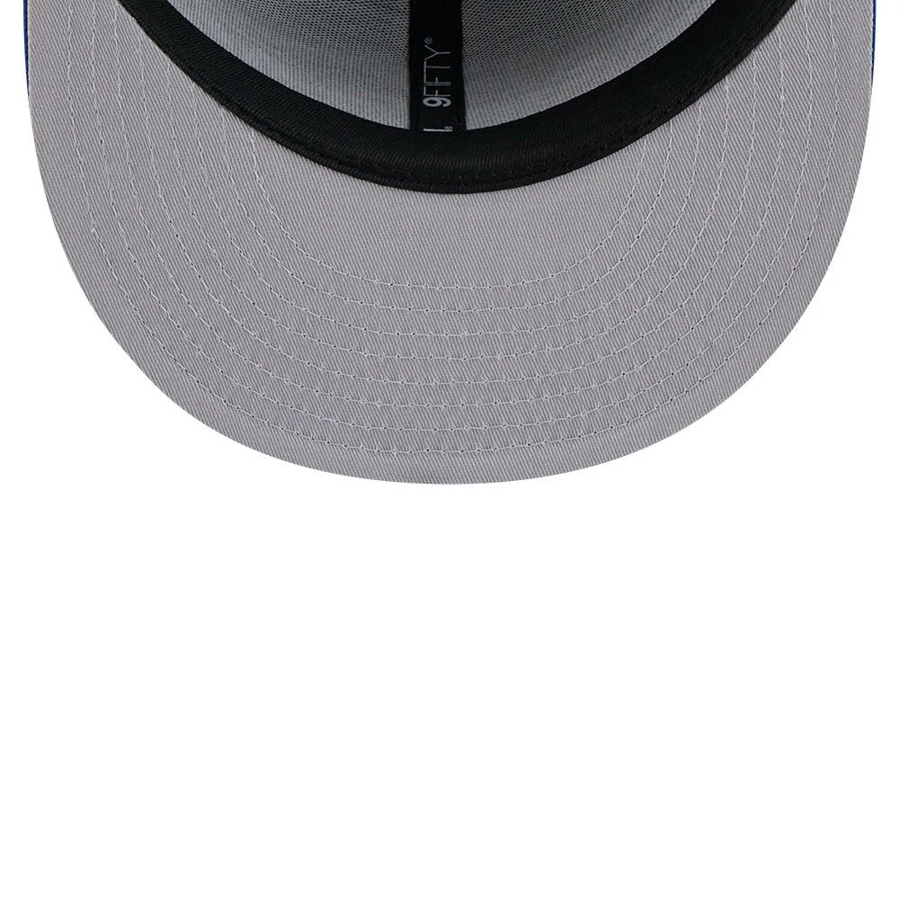 Pictured is this MLB Evergreen Detroit Tigers 9FIFTY Snapback cap in navy. 2