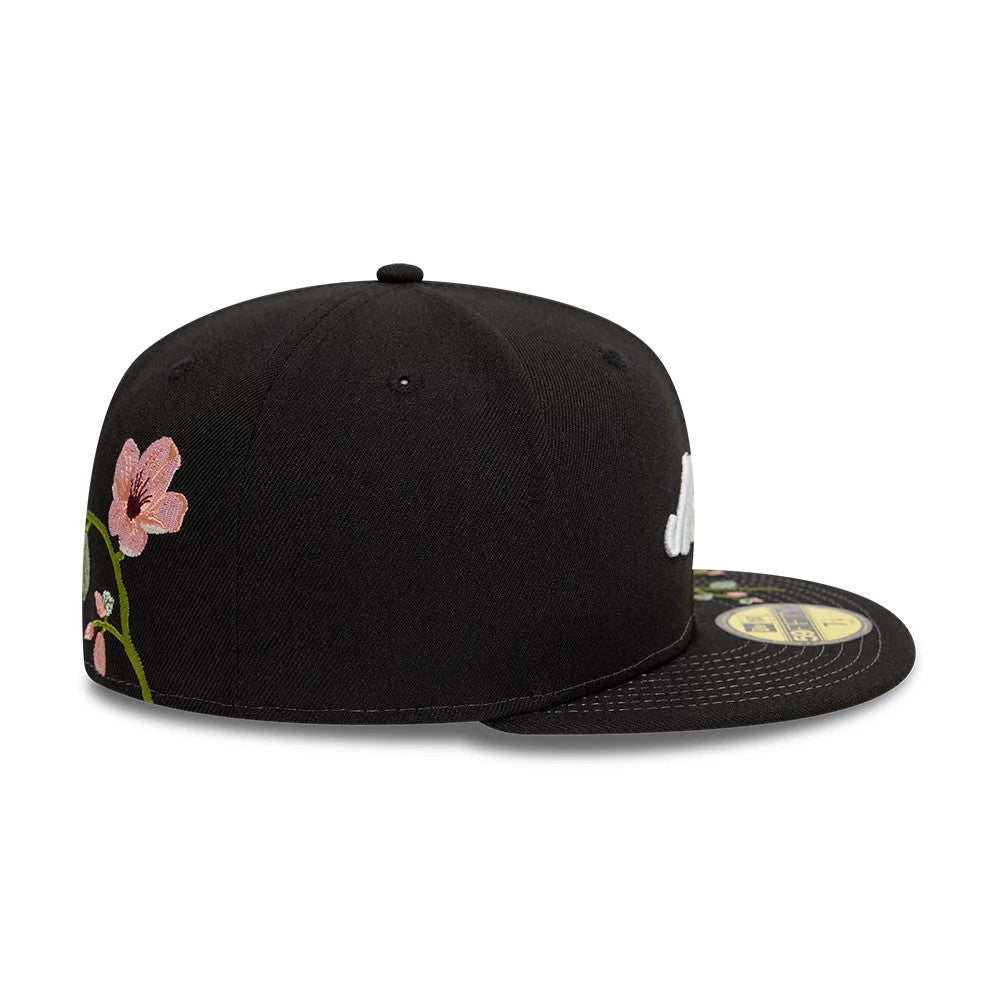 Pictured is this New Era Floral Emblem Black 59FIFTY Fitted Cap 7